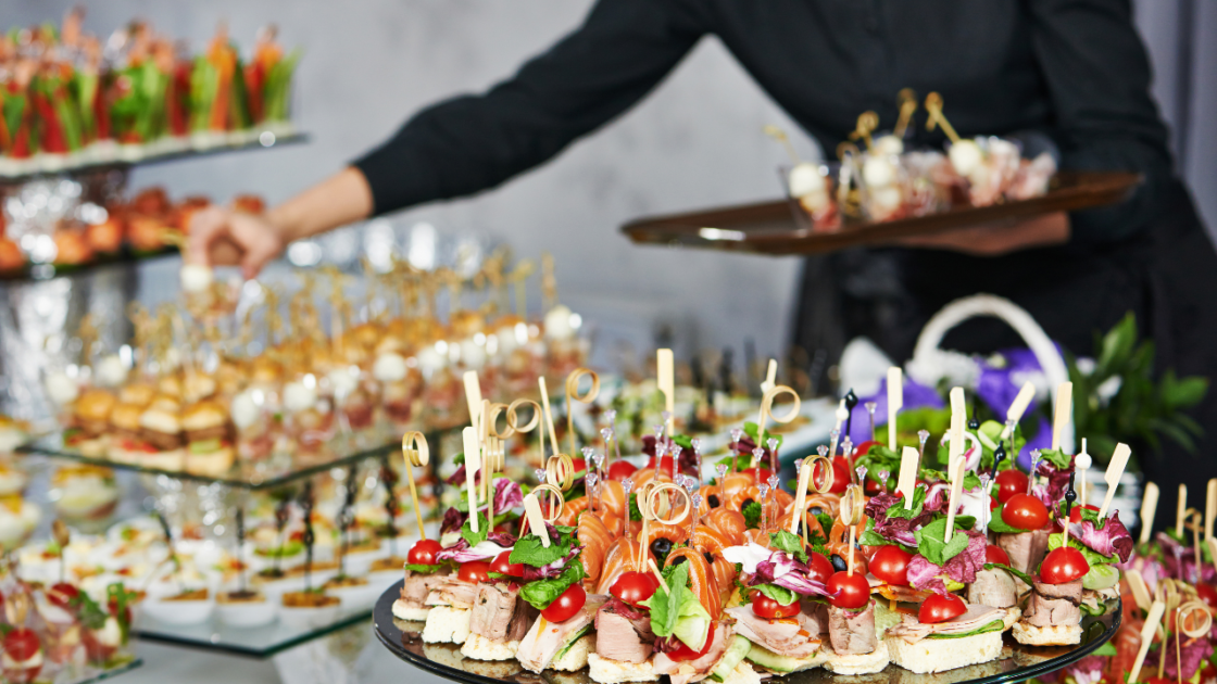 Diseno sin titulo 15 - Los 5 mejores proveedores de catering para eventos en el Reino Unido y España